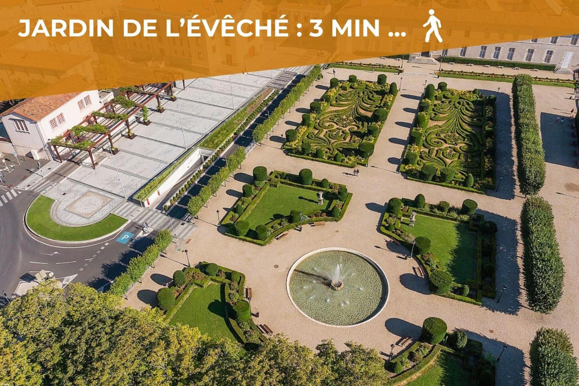 L'Eveche - T3 Spacieux & Traversant En Hypercentre Καστρ Εξωτερικό φωτογραφία